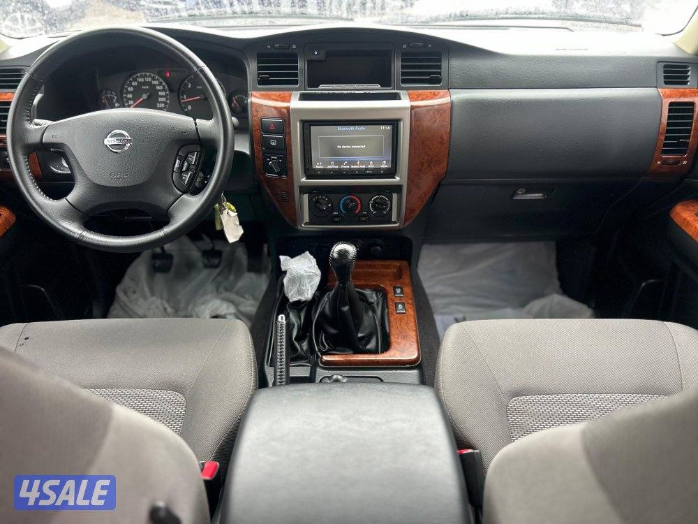 نيسان باترول سفارى
موديل 2023
ماشى 76.000 k.m 
وارد البابطين  .6