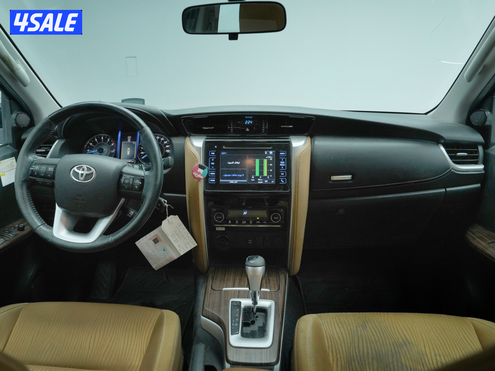 Toyota Fortuner2