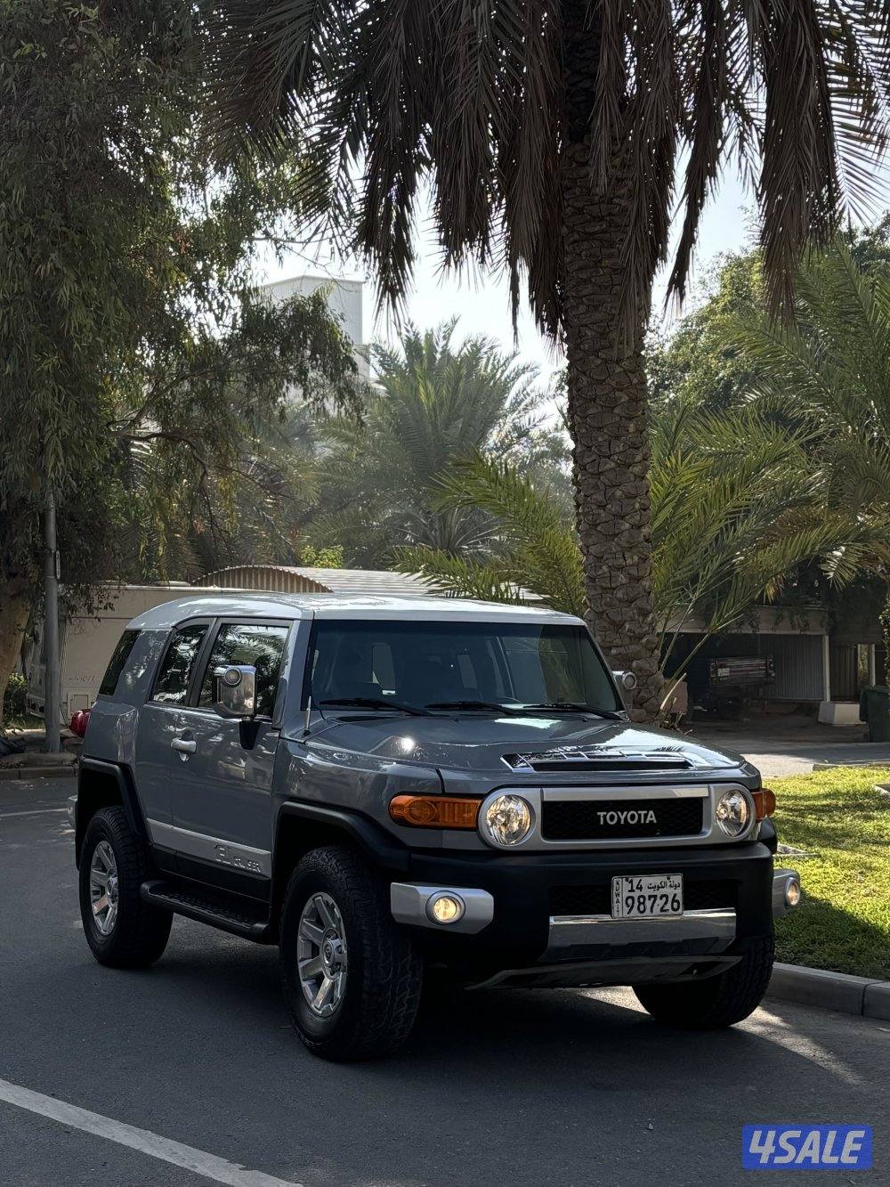 للبيع FJ 2016 وارد الساير0