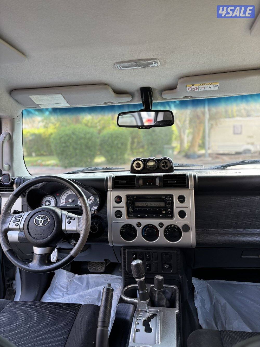 للبيع FJ 2016 وارد الساير2