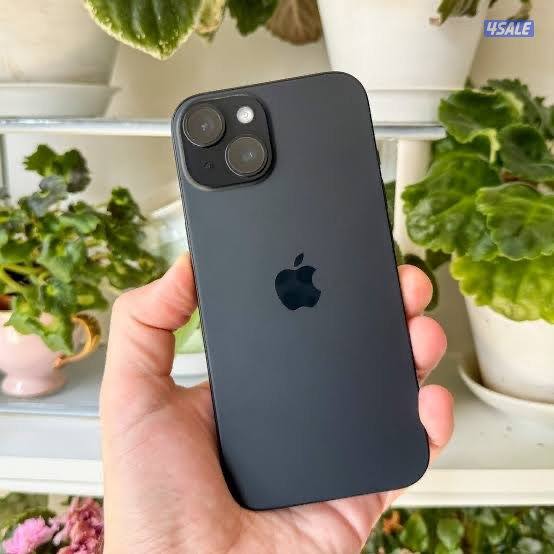 Apple IPhone 15 plus battery 88%1