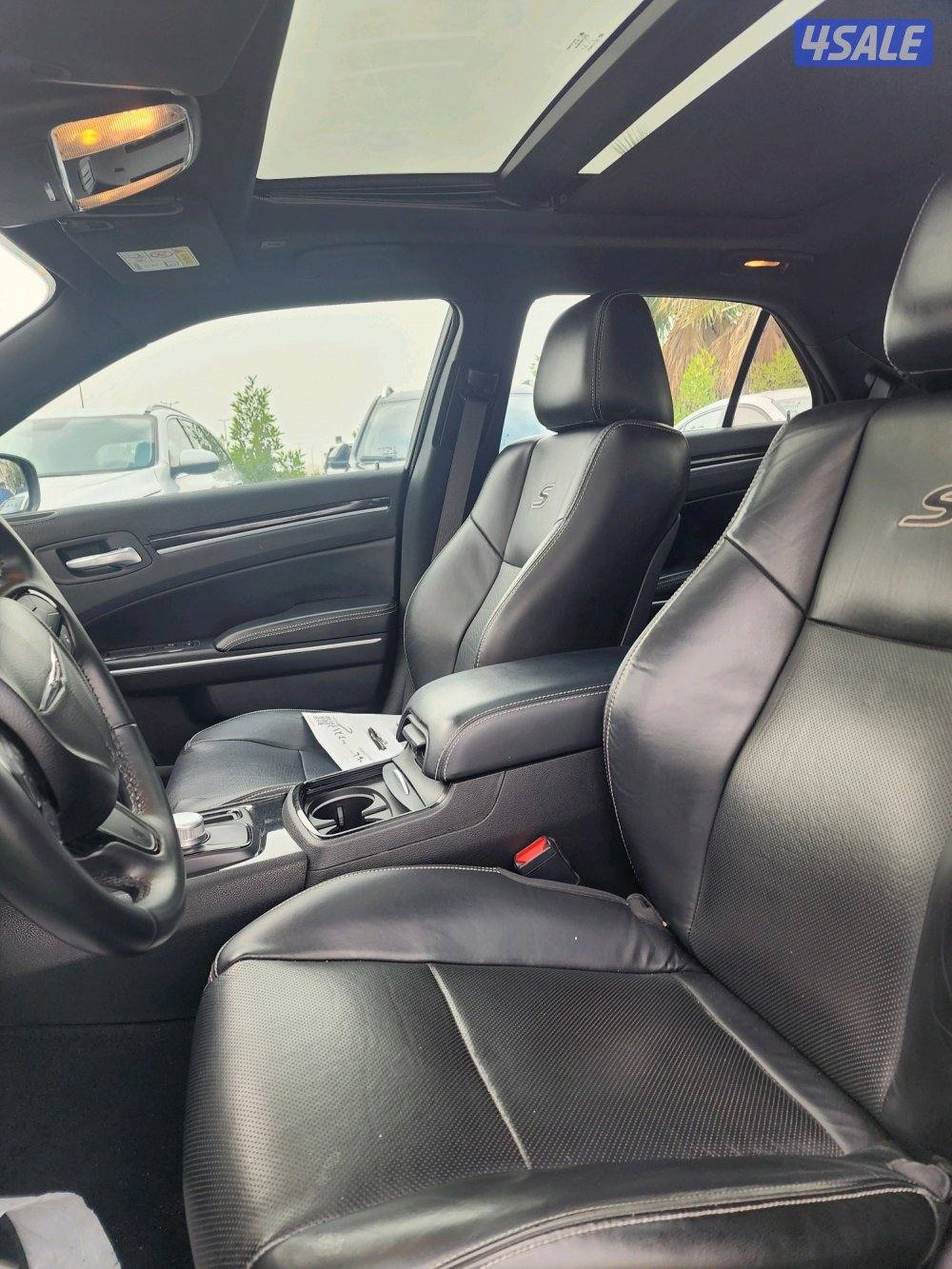 كرايزلر C3008