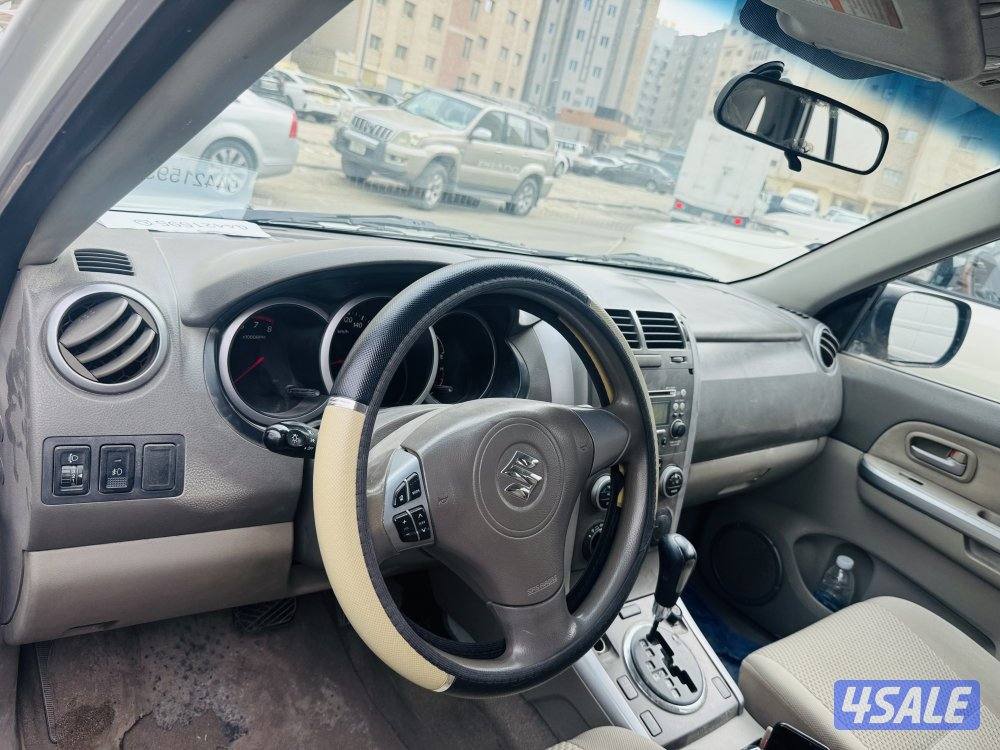 سوزوكي فيتارا 2009 بيمة مجددة الى 2027 ما تحتاج شي ، شغل وامش6