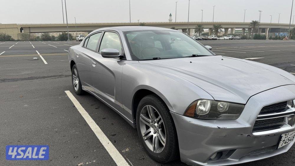 دودج تشارجر بحالة ممتازة0