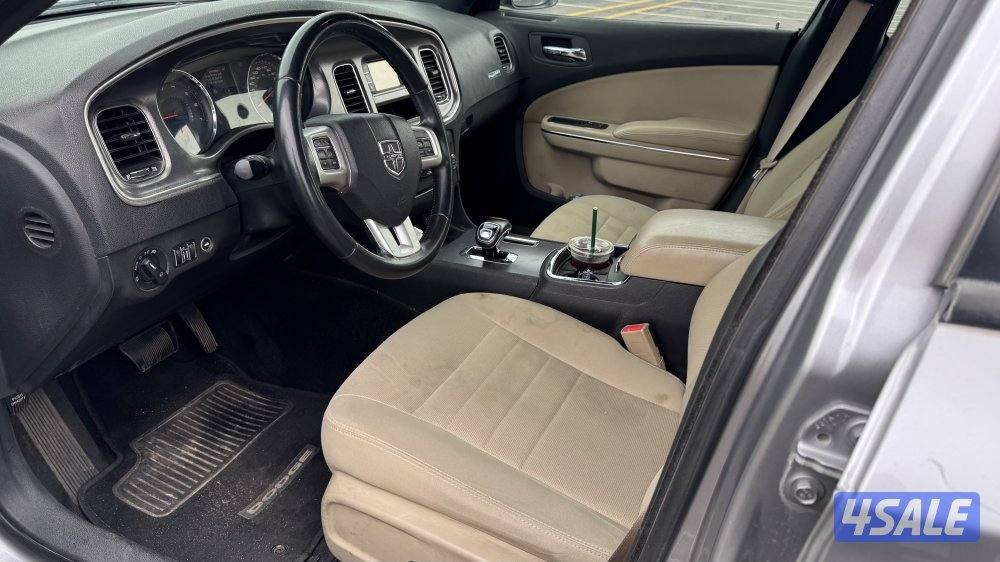 دودج تشارجر بحالة ممتازة2