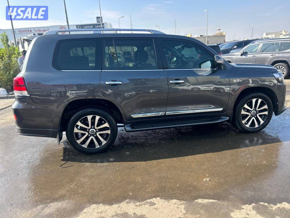 لاند كروزر VX.R -V8 5.7 
موديل 20193