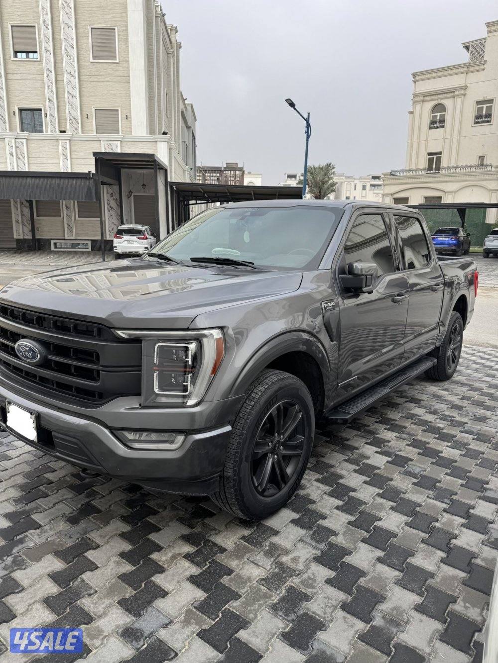 Ford f150 Lariat Sport POWERBOOST0
