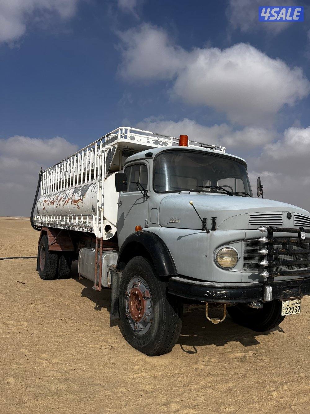 السلام عليكم للبيع عايدي موديل ٧٦ شرط الفحص2