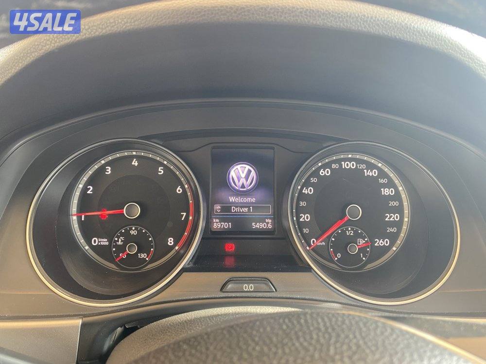 للبيع سيارتين فولكس واجن2019 ماشيه 89 الفو مرسيدس 2013ماشيه226الف3