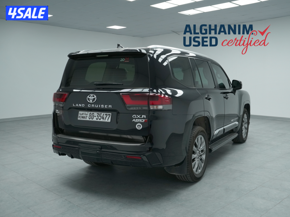 Toyota Land Cruiser1