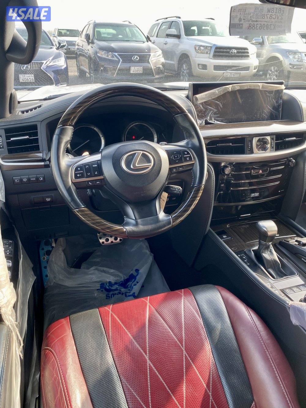 لكزس LX بلاك اديشن خليجي موديل 2019 عداد 3077