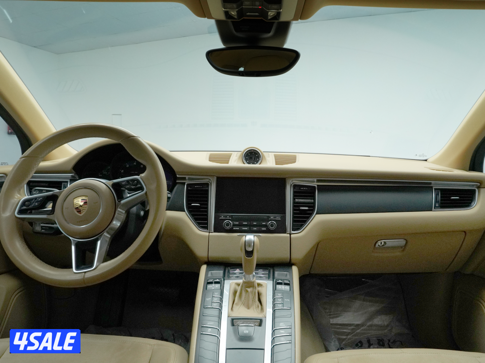 Porsche Macan2