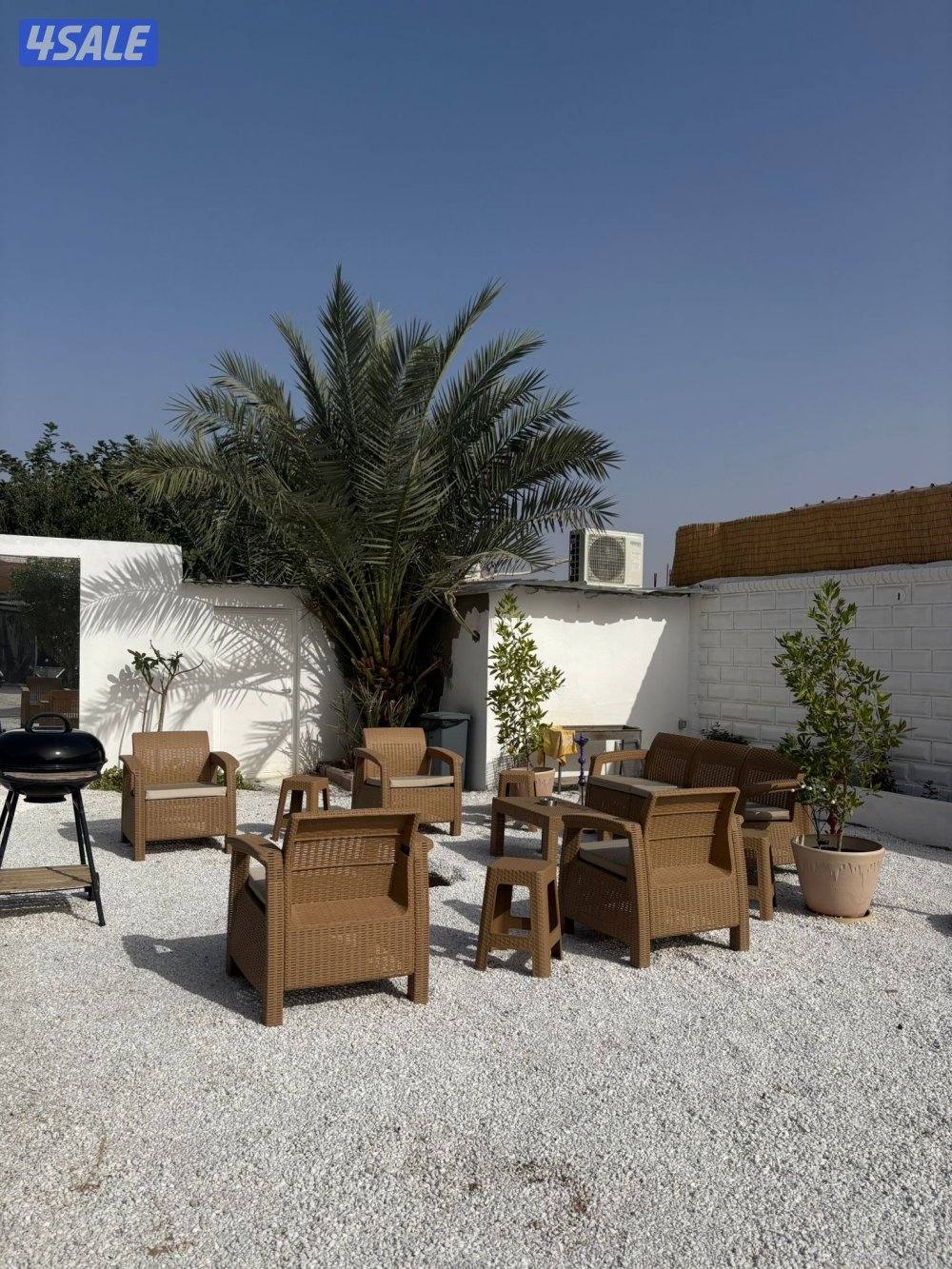 متوفر للايجار هالويك اند أستراحة فخمة  في كبد مكانها قريب من الخدمات7