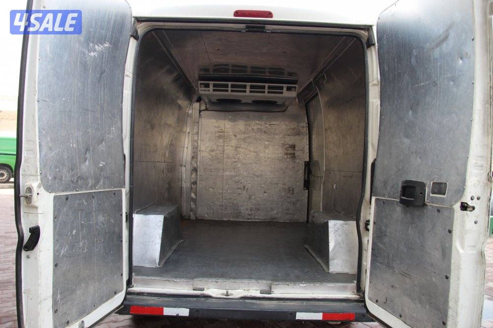 بيجو بوكسر l2h2 الحجم الصغبر مع ثلاجة1