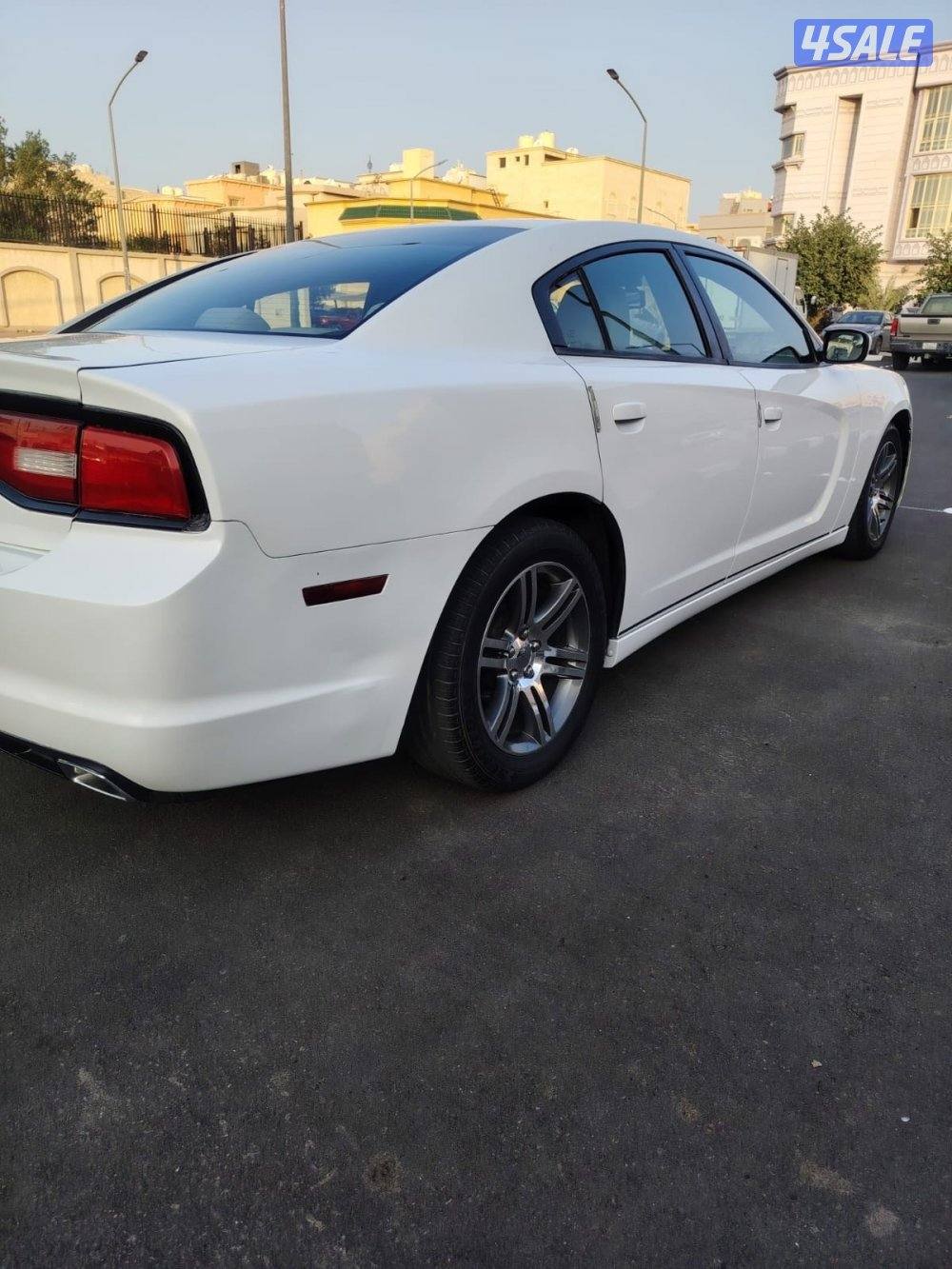 دودج شارجر ٢٠١٤1