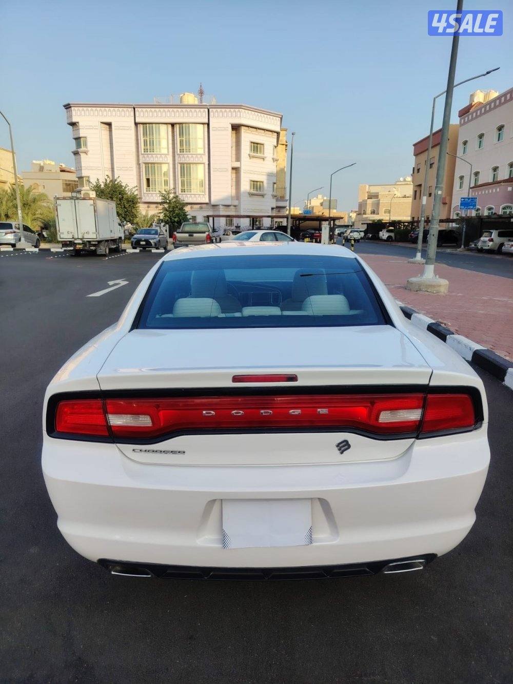 دودج شارجر ٢٠١٤12