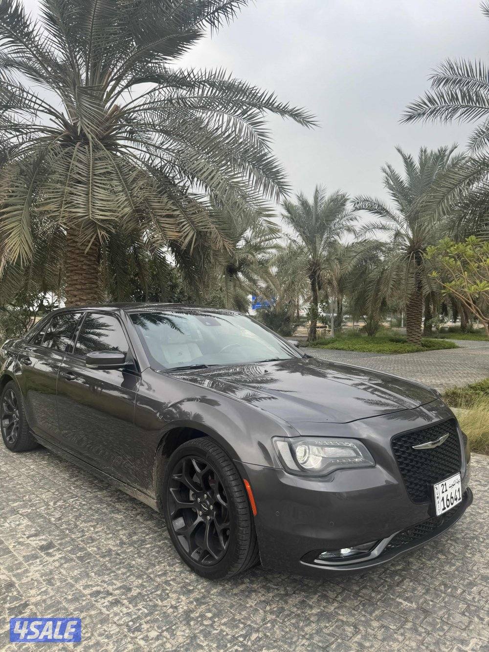 كرايزلر C300 (S) عداد 75 الف سيرفس منتظم0