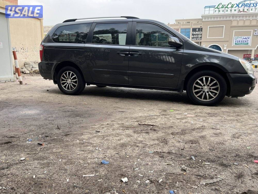 كيا كرنفال. 2013 شرط الفحص1