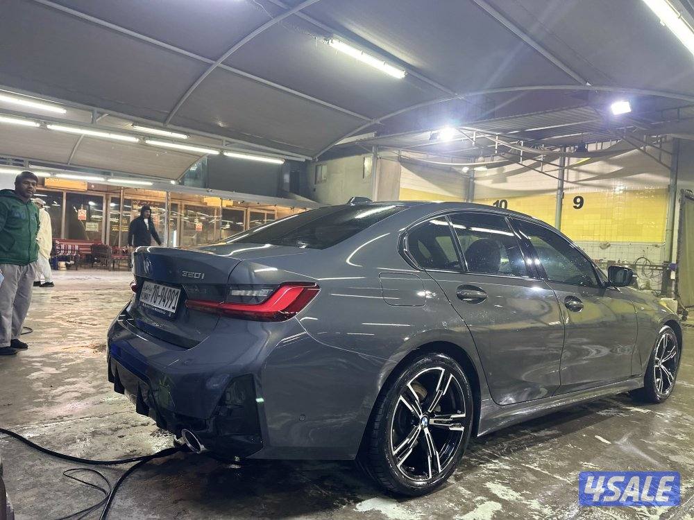 للبيع BMW 320i BADY KIT M موديل 2023 تحت الكفالة4