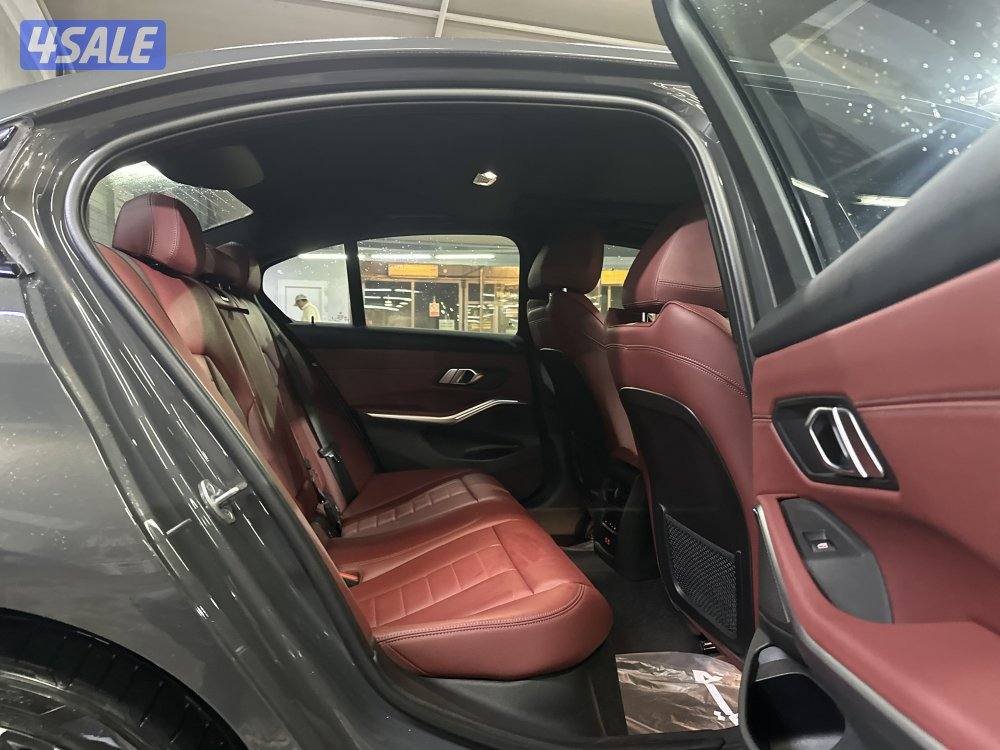 للبيع BMW 320i BADY KIT M موديل 2023 تحت الكفالة9