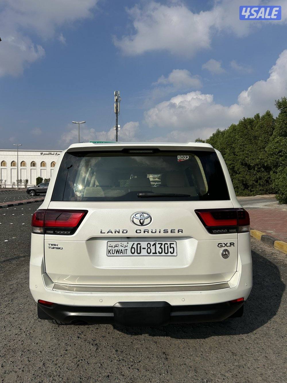 للبيع لاندكروزر 2022 GX.R تون تيربو5