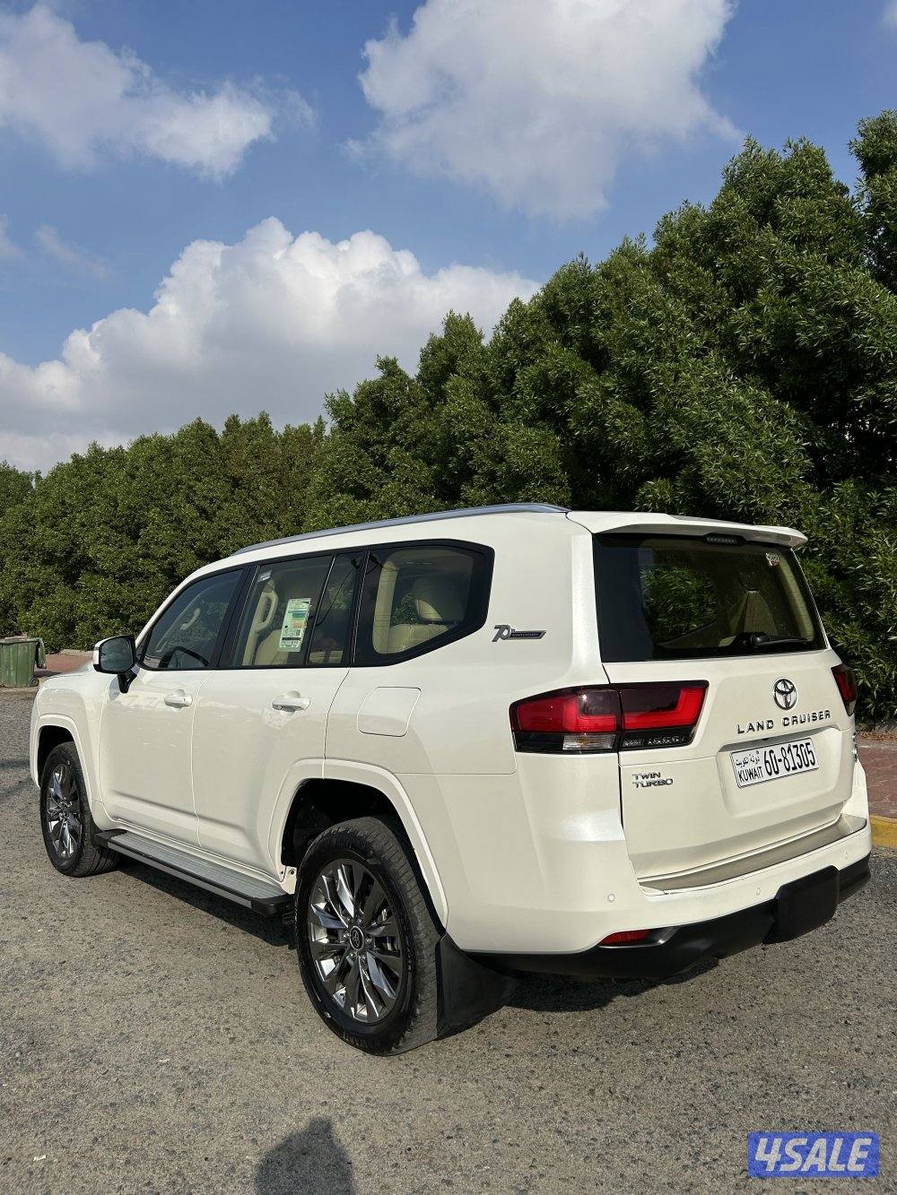 للبيع لاندكروزر 2022 GX.R تون تيربو7