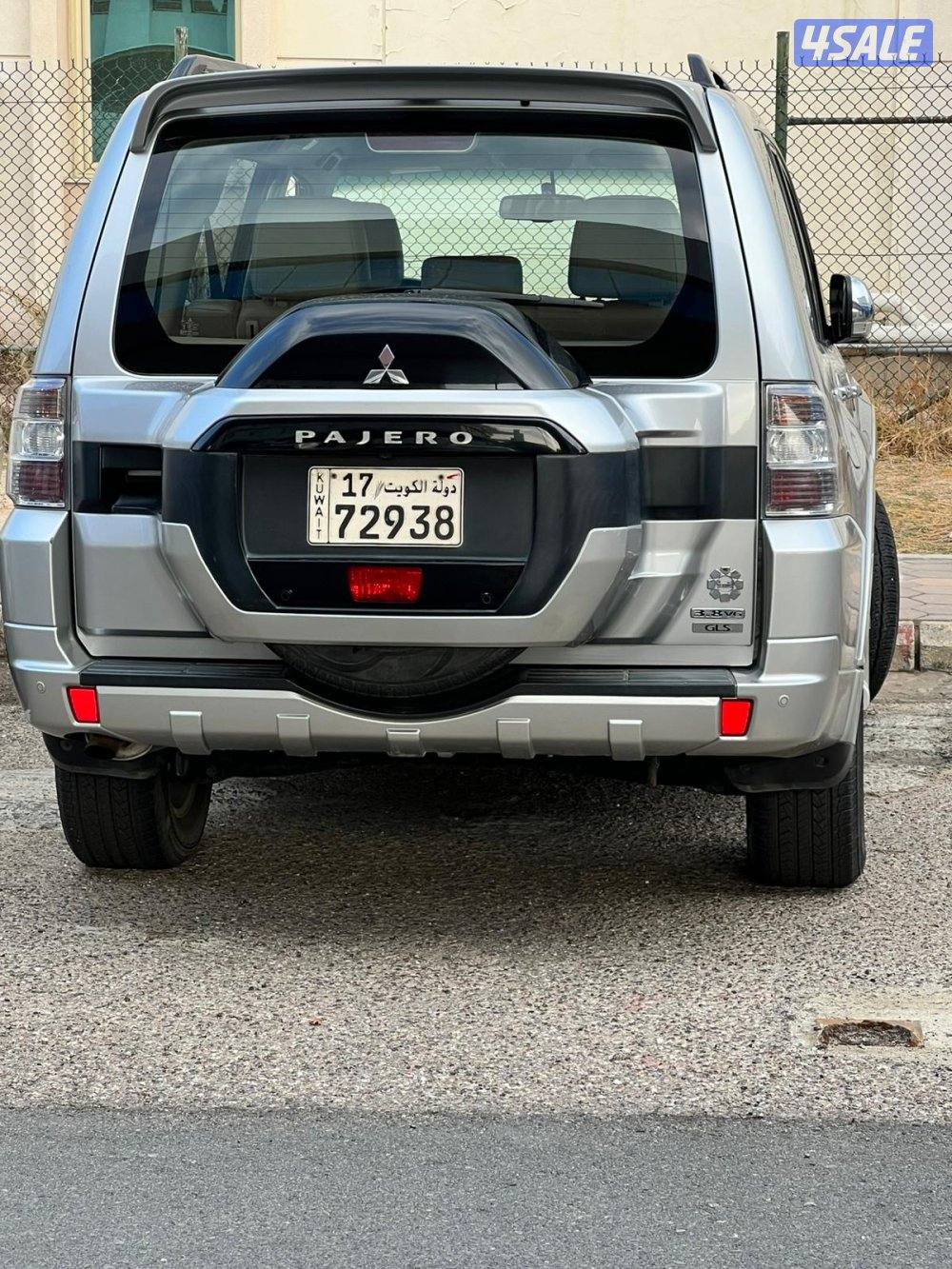 ميتسوبيشي باجيرو ماكينة كبيره ٣٨٠٠ موديل 20203