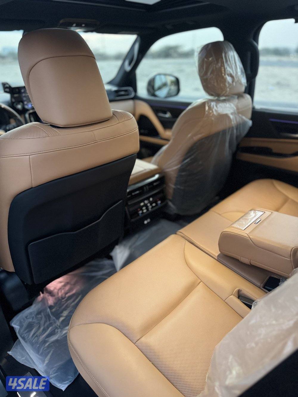 للبيع جيب لكزس LX6004