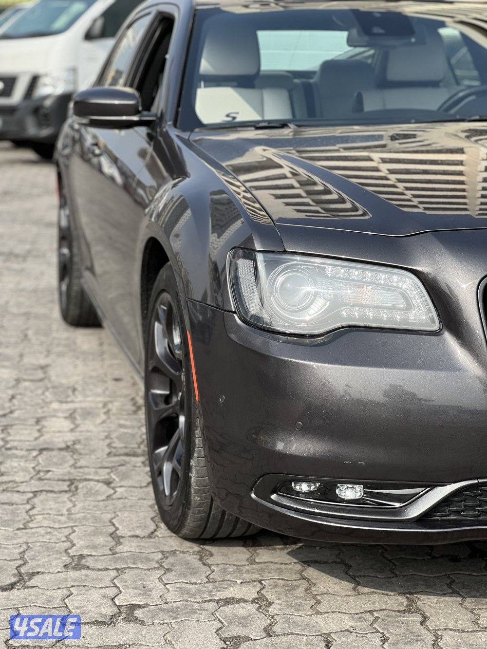 للبيع كرايزلر بحالة ممتازة2