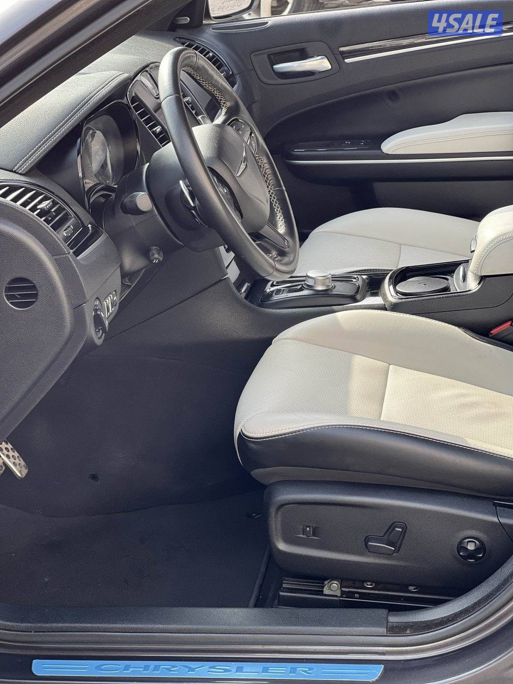 للبيع كرايزلر بحالة ممتازة5