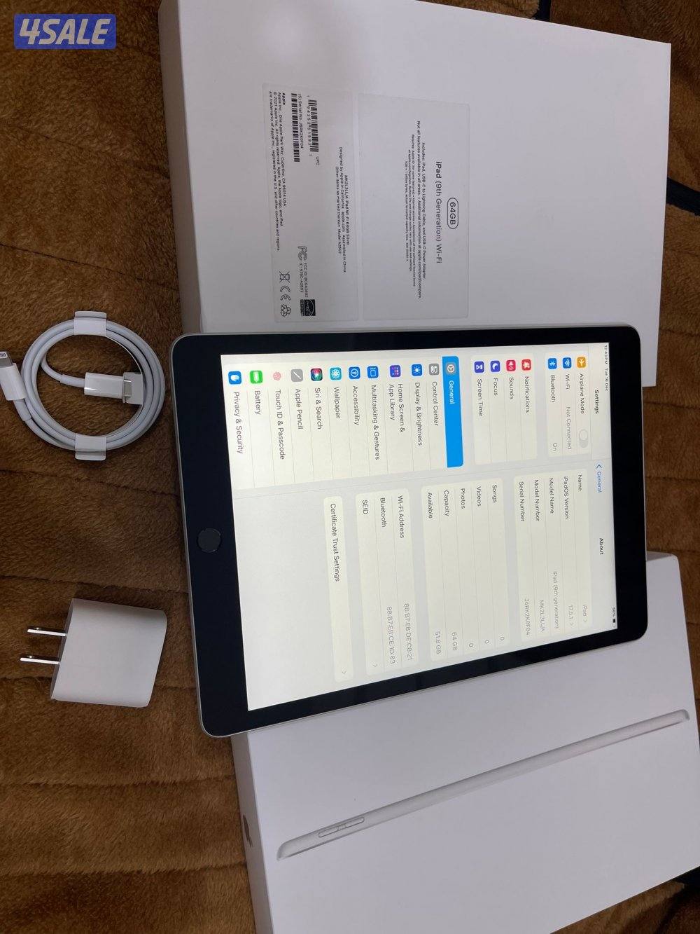 ايباد ابل 9 التاسع 64 قيقا بطارية 100 نظيف جدا مع الاغراض كامله الشحن3