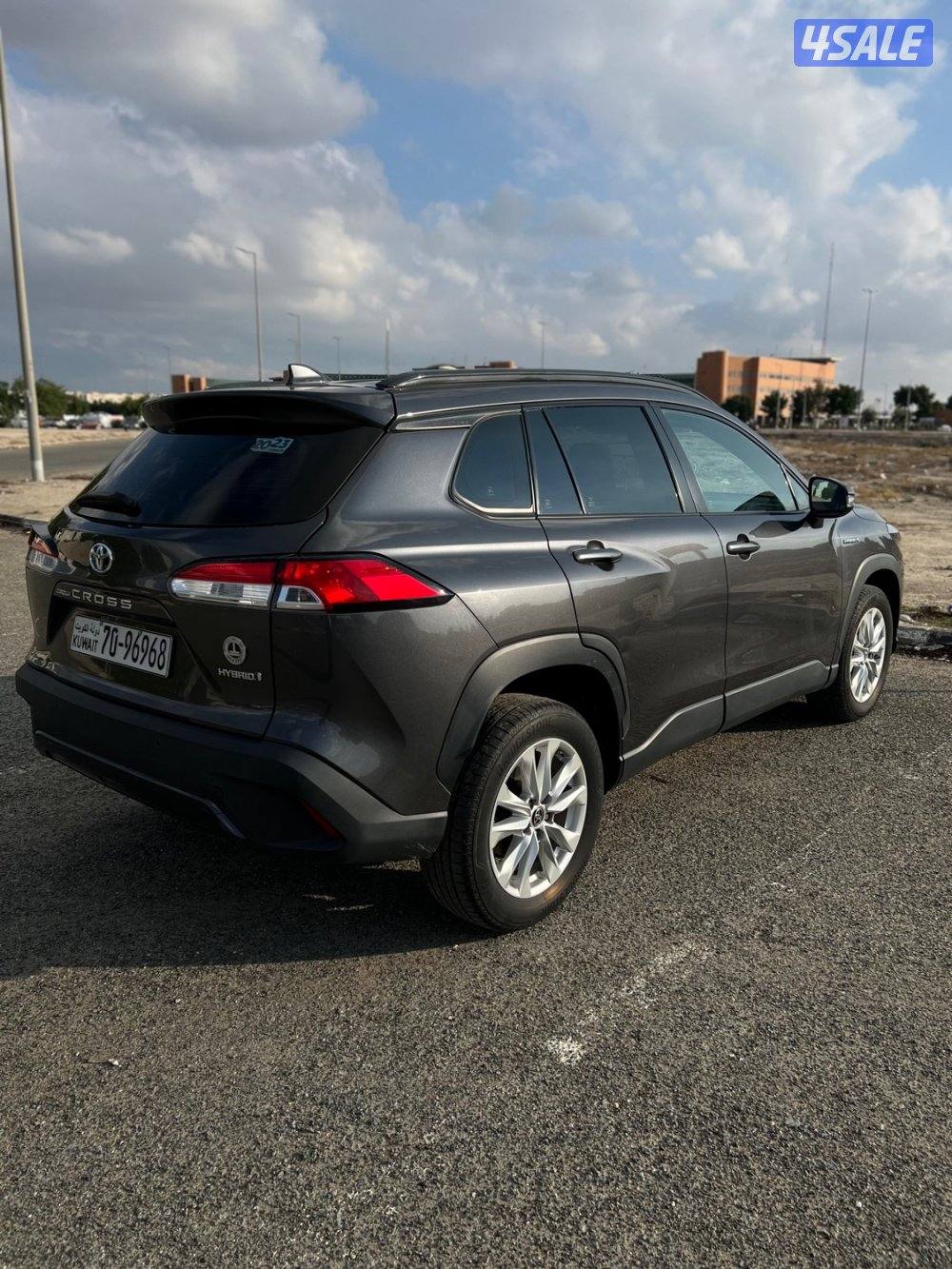 للبيع تيوتا كروس 2023 الساير هايبرد عداد 443