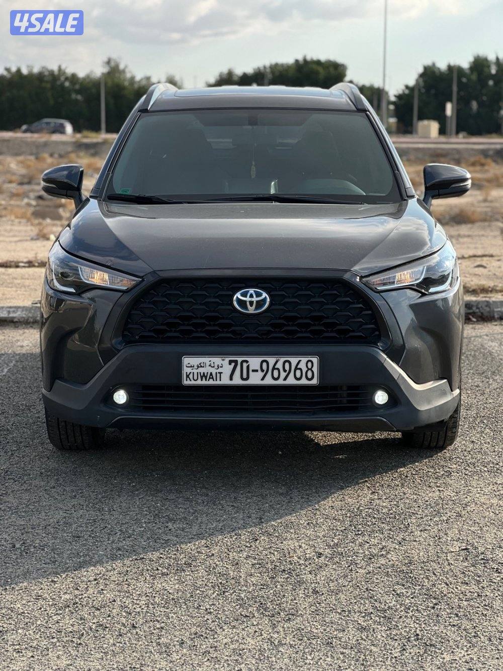 للبيع تيوتا كروس 2023 الساير هايبرد عداد 444