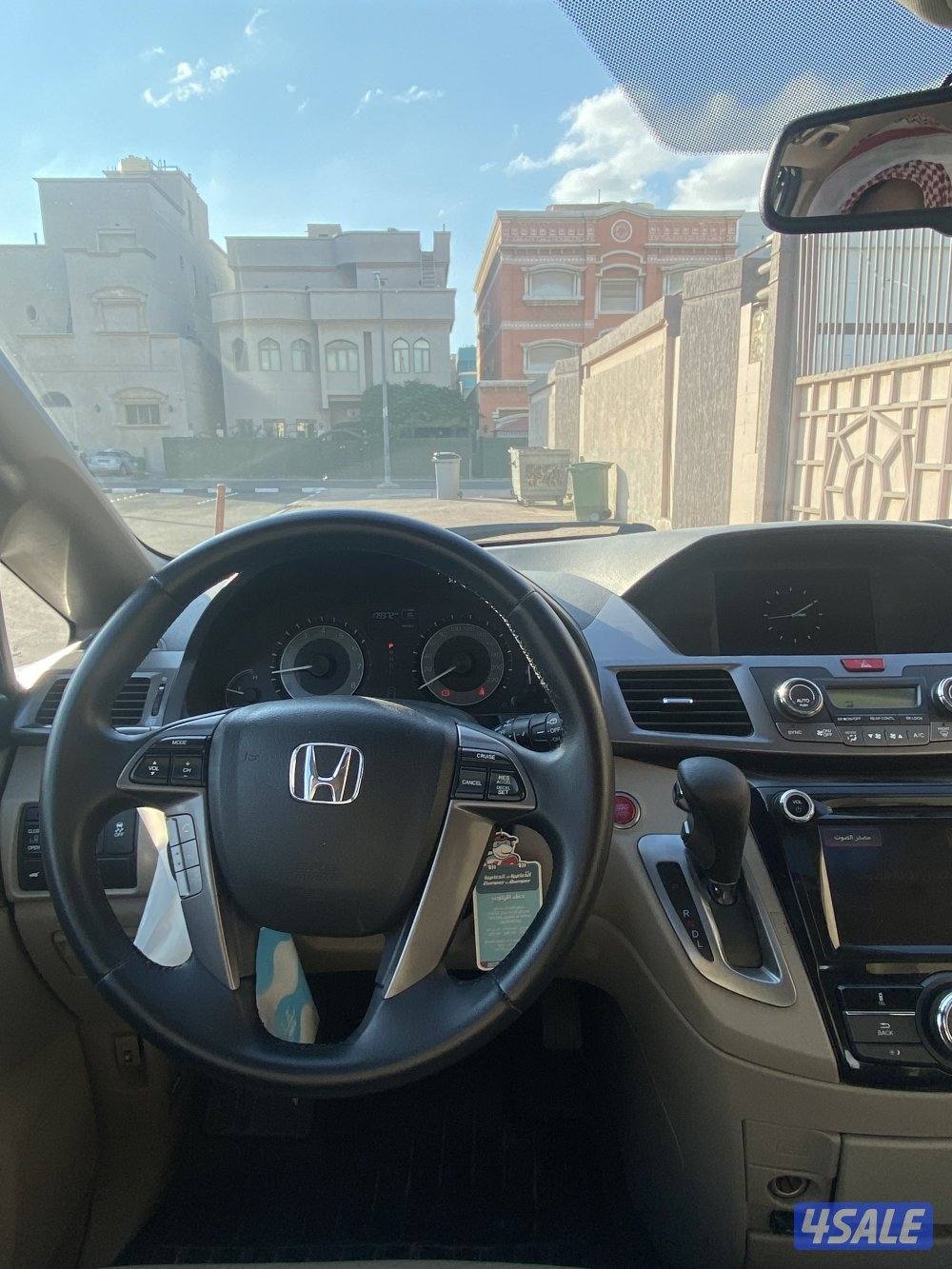 للبيع هوندا اوديسي 2014 الدرجة الأولي شرط الفحص  البدي باب يمن مصبوغ4