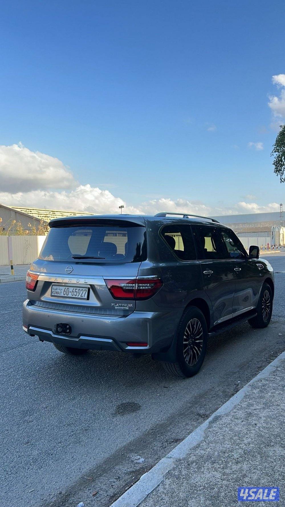باترول بلاتنيوم ستي 2022 الخليج بحاله الوكاله عداد 132 الف1
