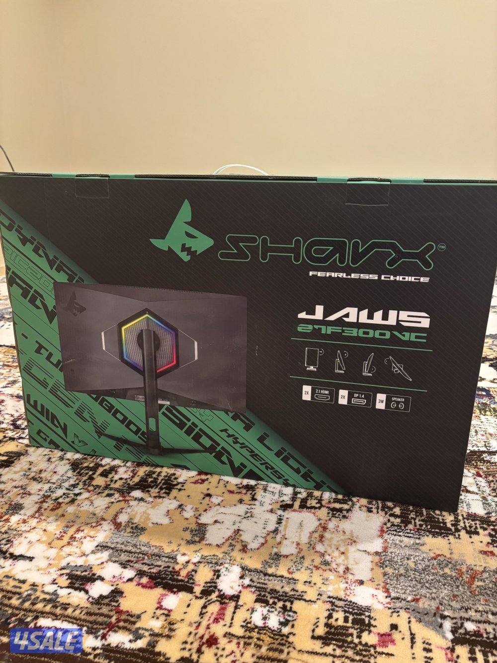 شاشه قيمنق يديده مو مبطله من اول ما شريتها قويه و حلوه جداً1