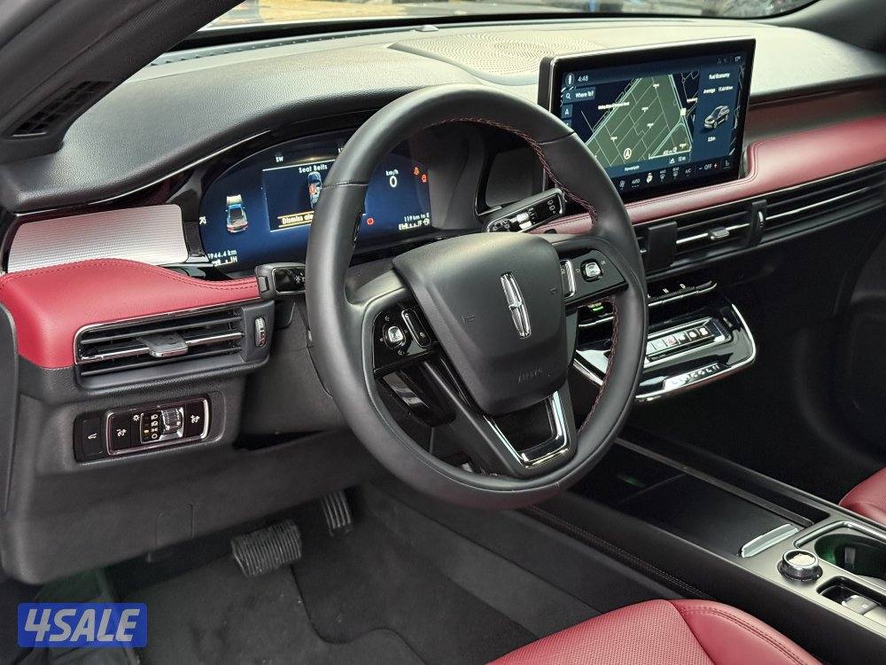 LINCOLN CORSAIR _2023 عداد 5 الاف فقط6