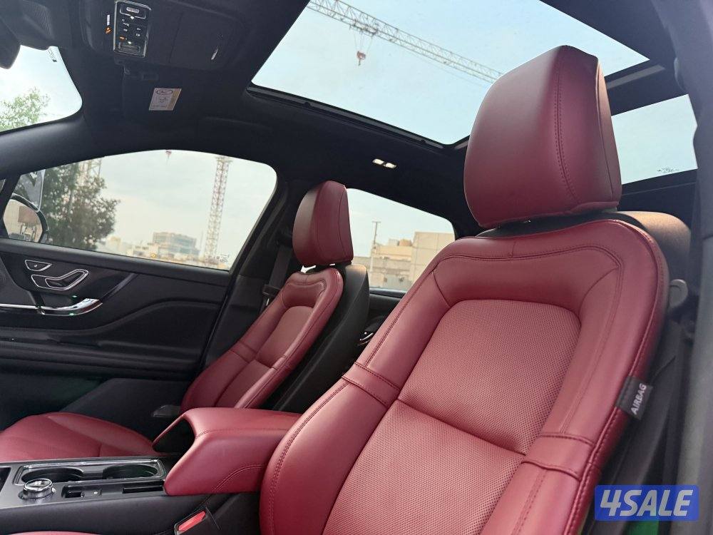 LINCOLN CORSAIR _2023 عداد 5 الاف فقط8