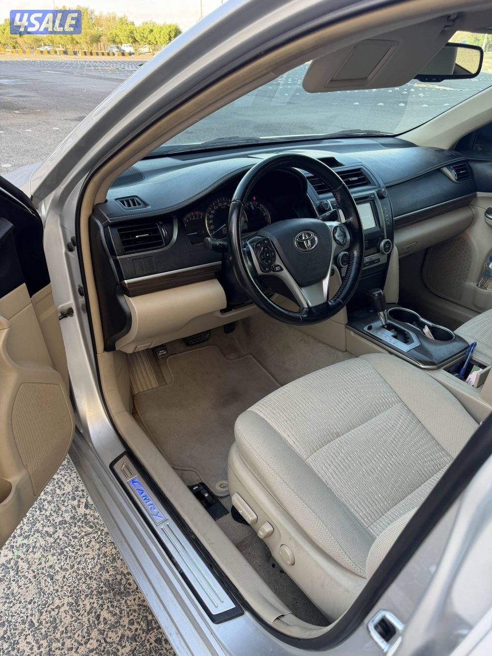 كامري GLX 2015 ماشي ١٢٩4