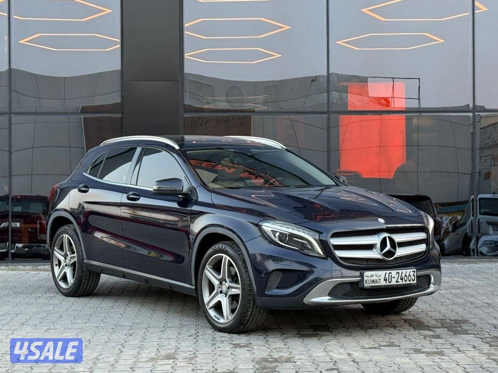 MERCEDES GLA250 4MATIC _2017 صبغ الوكالة0