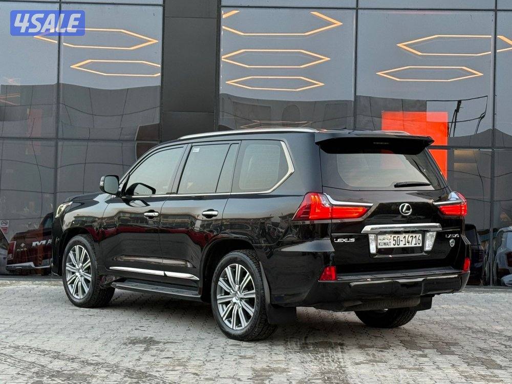 LEXUS LX570 _20174