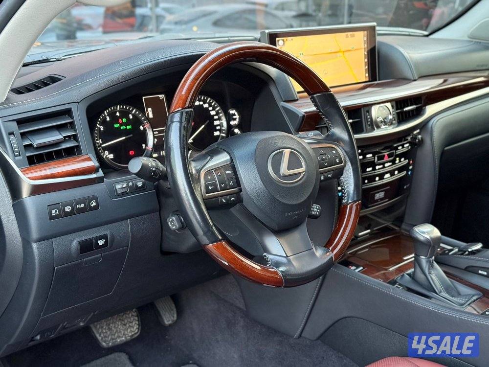 LEXUS LX570 _20176