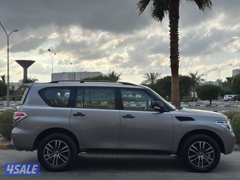 للبيع NISSAN PATROL SE موديل 2012 وارد البابطين صبغ الوكالة4