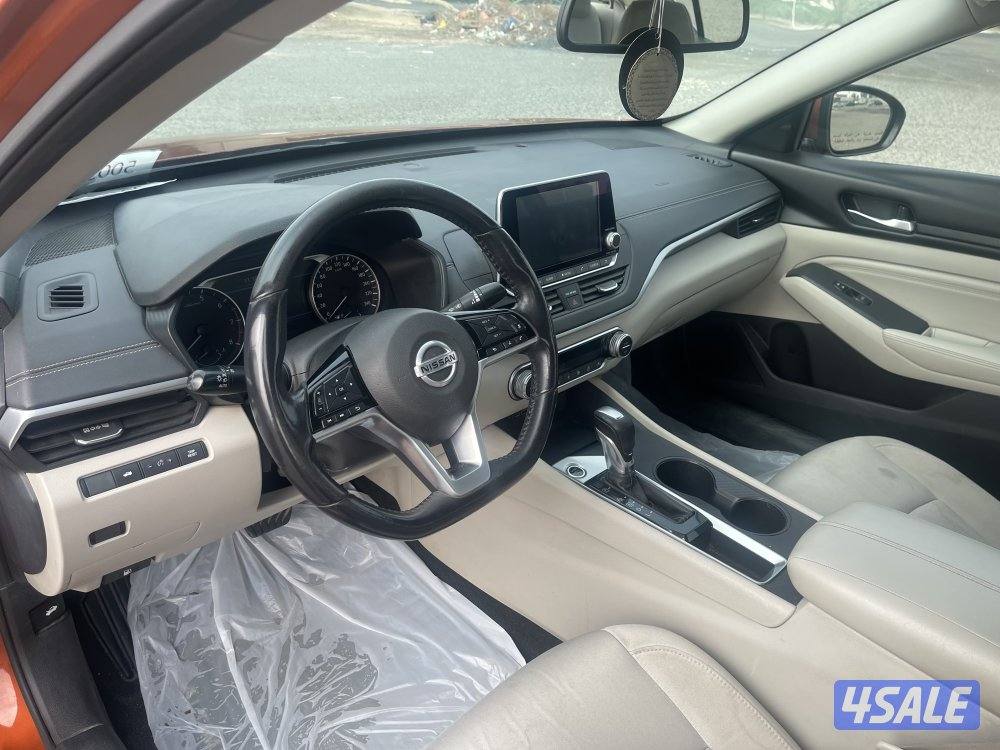 نيسان التيما فل vs حالة ممتازة4