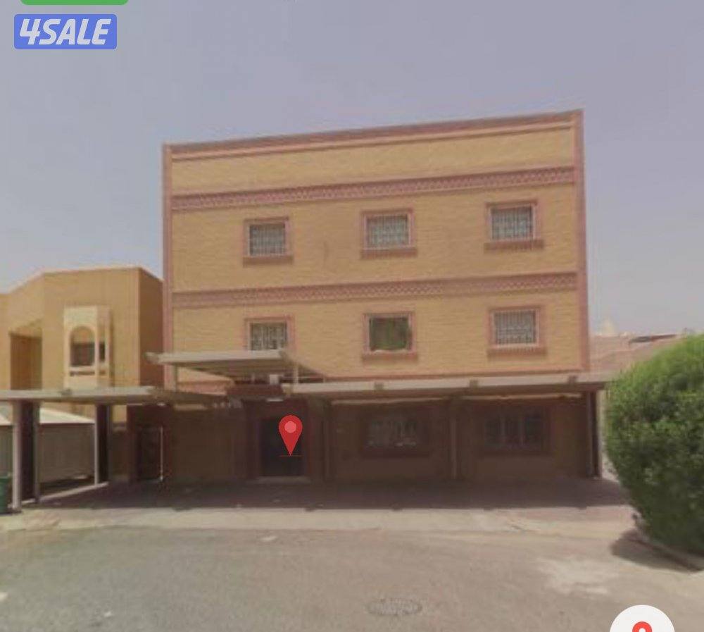 للبيع بيت حكومى ثلاث ادور   شارع وساحه جانبيه سنترال مصعد0