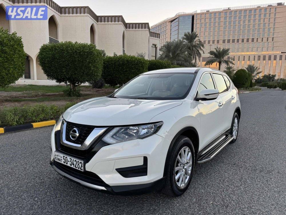 للبيع اكس تريل ٢٠١٨ شرط الفحص0