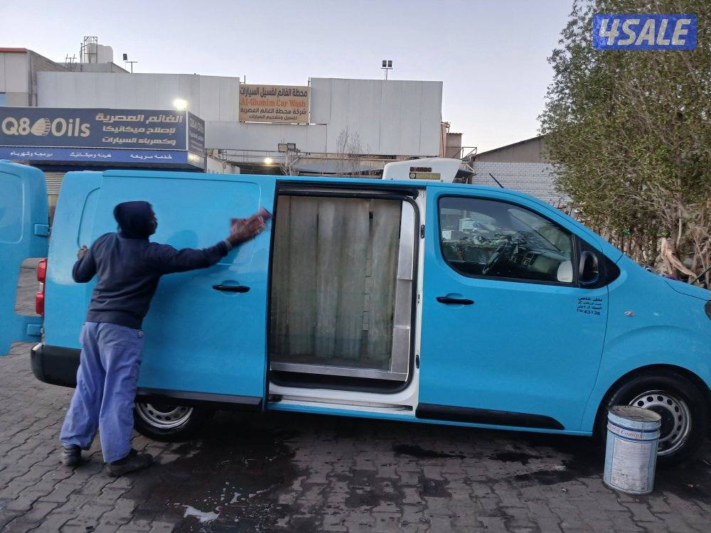 للبيع بيجو بكس مقفل ثلاجة شرط الفحص2500 دك قابل للمساومة بالمعقول2