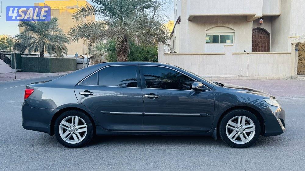 للبيع كامري GLX1