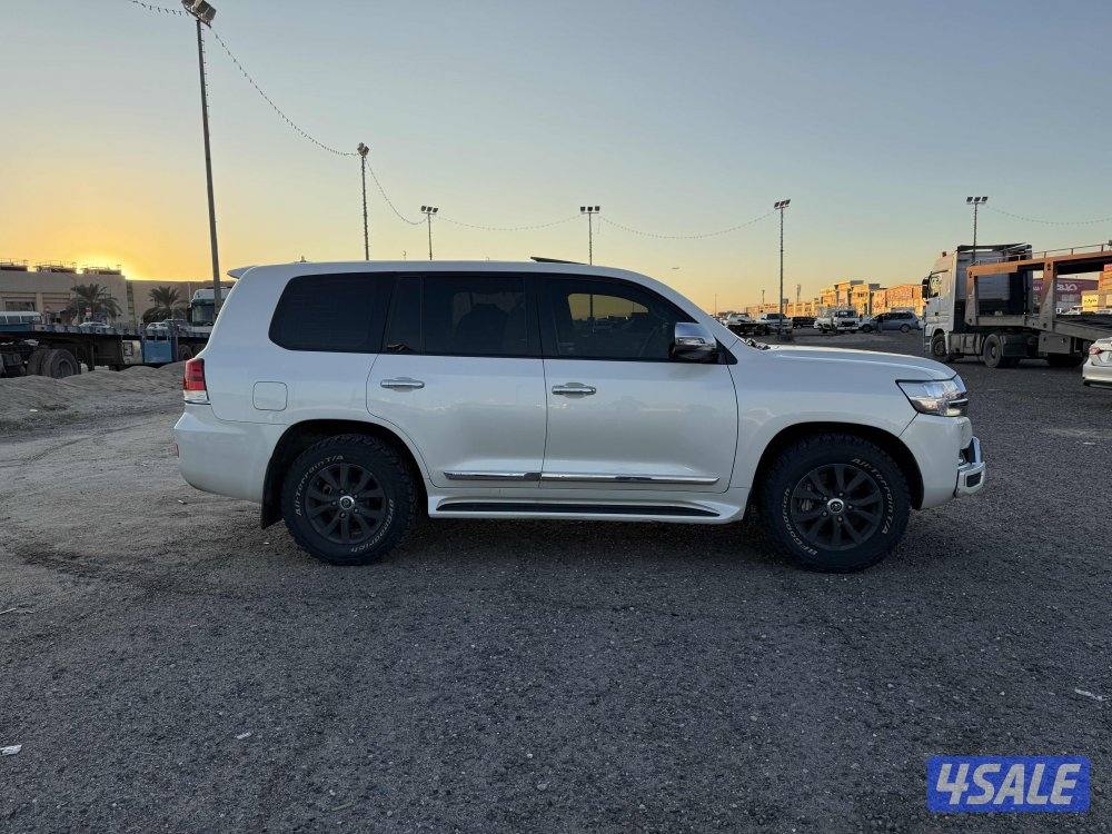 لاندكروزر Gxr 20171