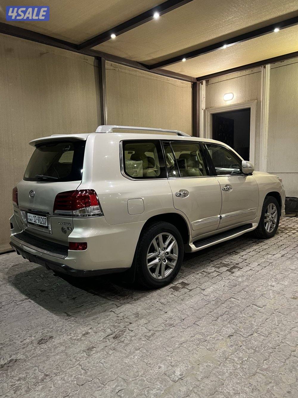 لكزس LX 570 شرط الفحص1